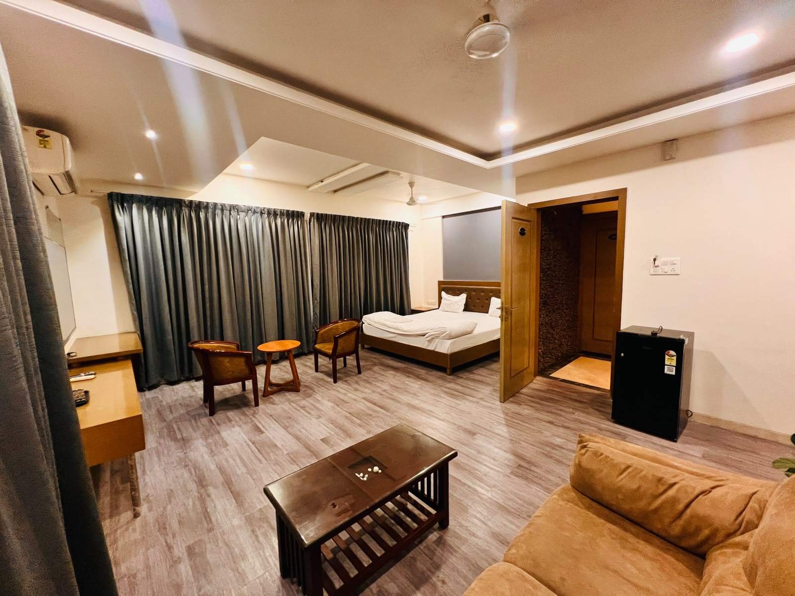 Suite Room